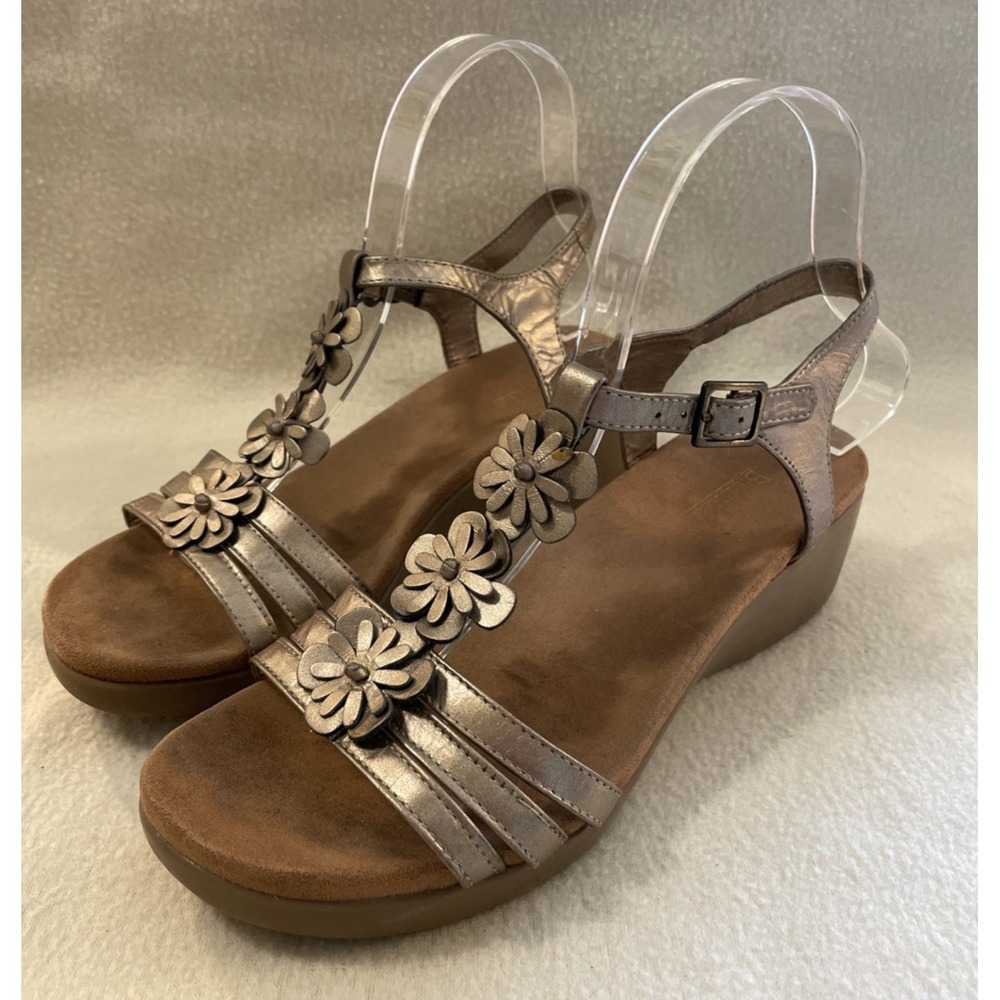 Bjorndal strappy floral wedge sandals womens 7 Marley leather metallic gold